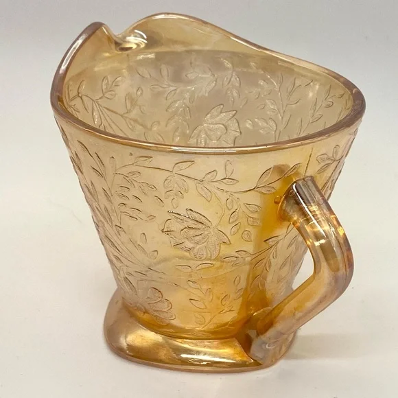 2/$30 Vintage Jeanette Glass iridescent floragold Louisa creamer - Picture 2 of 12